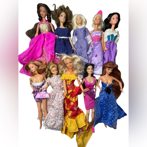 Mattel Other - Vintage Bundle 10 Barbie dolls 1976 to 2006 (LOT 1)